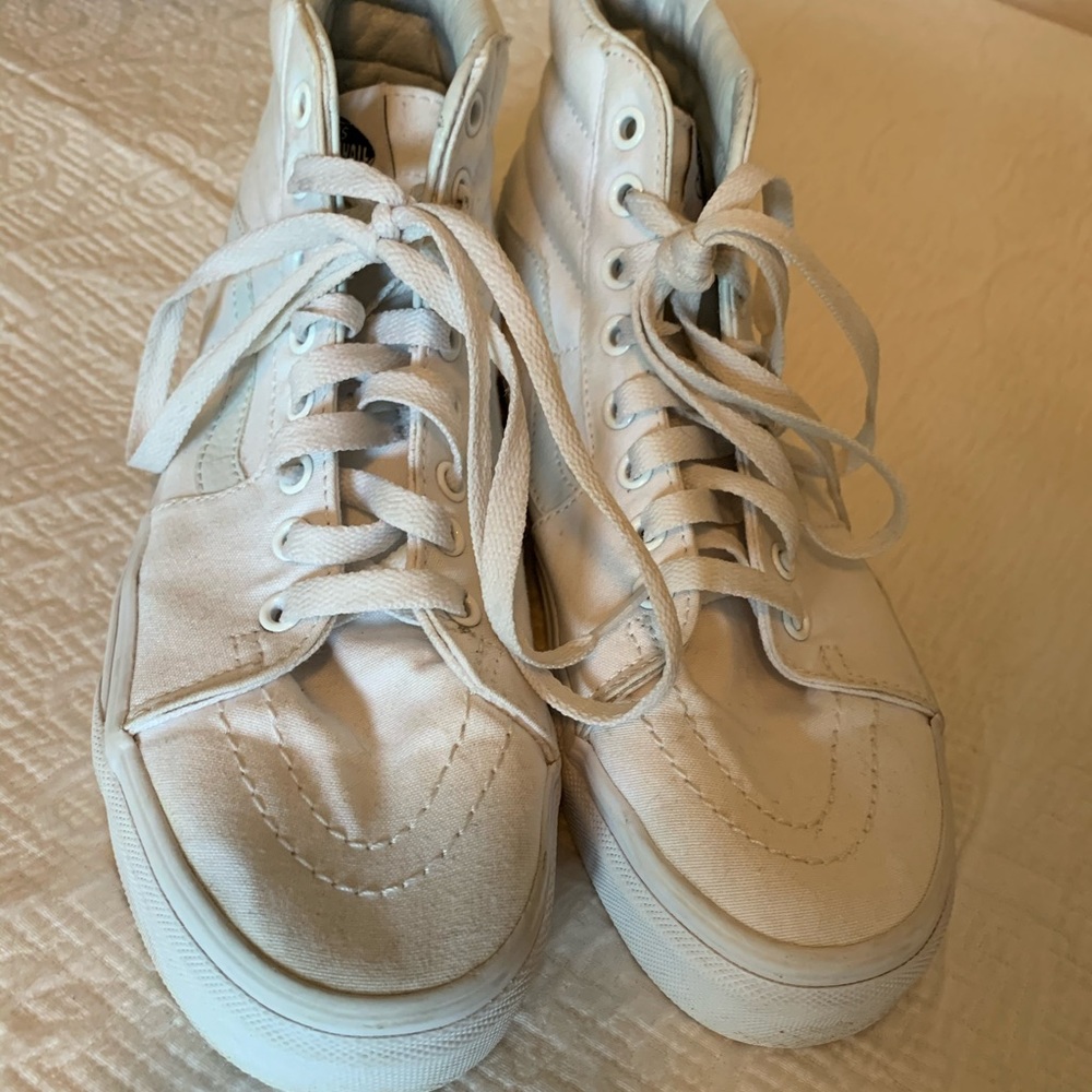 white high top vans (canvas sk8-hi)